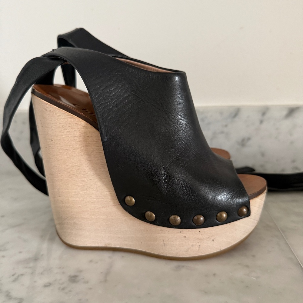 Chloe Penelope leather ankle tie wedge shoe